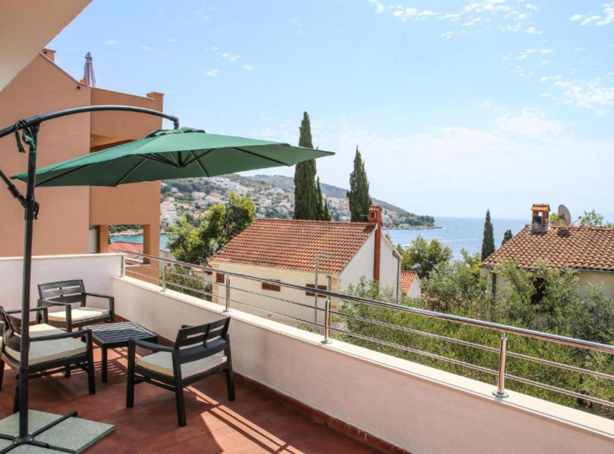 Apartment Darmy Trogir Eksteriør bilde