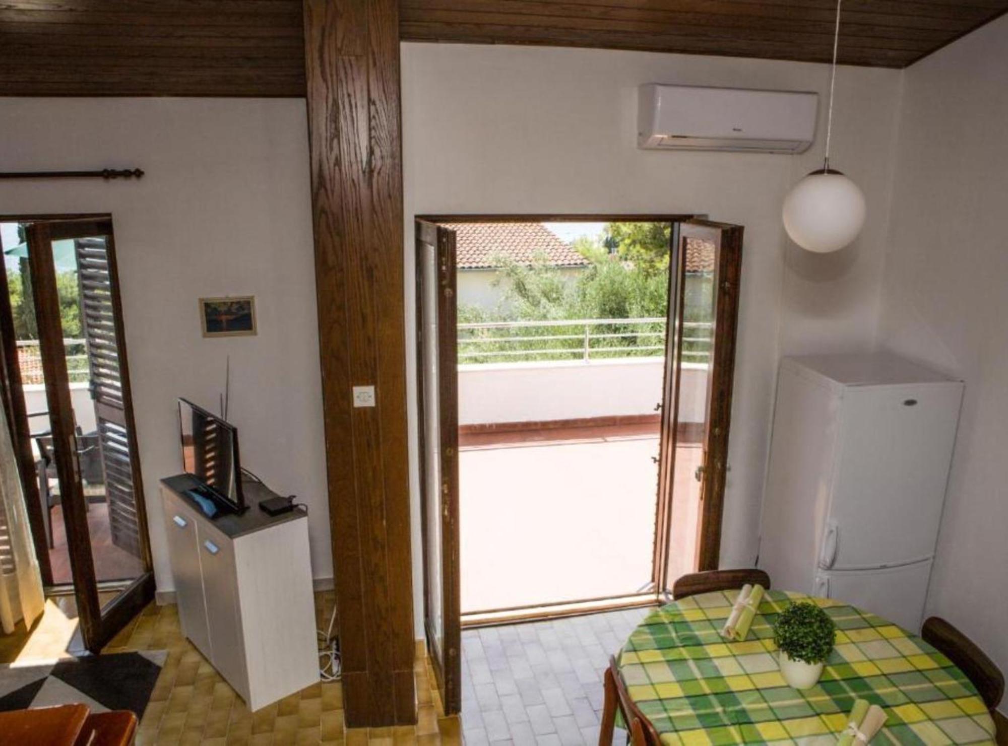 Apartment Darmy Trogir Eksteriør bilde